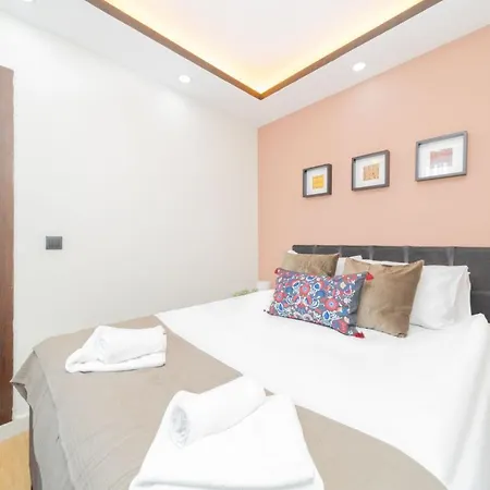 Apartament Modern Well Appointed Flat In Muratpasa Antalya