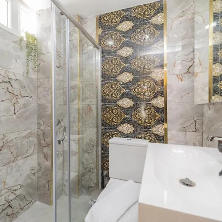 Modern Well Appointed Flat In Muratpasa Apartament Antalya